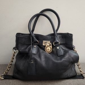 Michael Kors Hamilton black handbag with gold chain details.maxi Tote purse